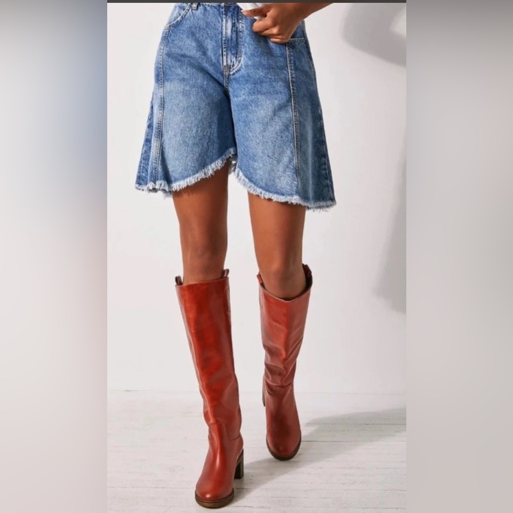 Free people Tall Tabby boots 10